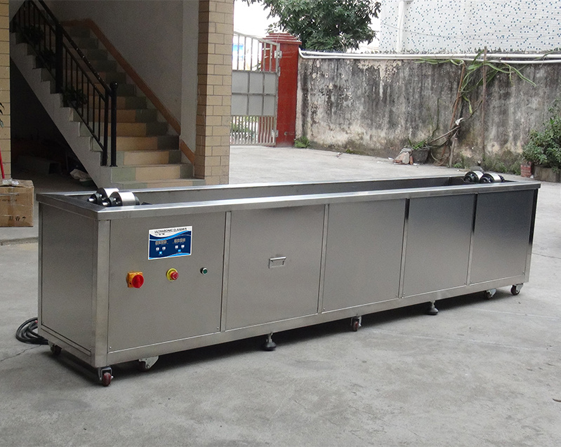 冠博仕網(wǎng)紋輥超聲波清洗機(jī) 全自動(dòng)清洗 根據(jù)網(wǎng)紋輥長(zhǎng)度定制 冠博仕網(wǎng)紋輥超聲波清洗機(jī) 全自動(dòng)清洗 根據(jù)網(wǎng)紋輥長(zhǎng)度定制