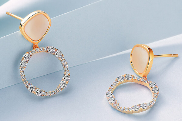 鉆石耳環(huán) 鉆石耳環(huán)