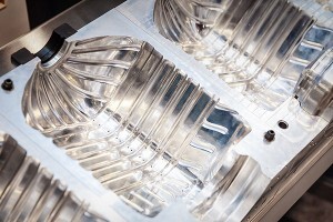 汽修超聲波清洗機需要多大尺寸，如何選擇？